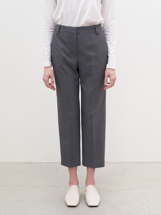 Modern staight fit pants M4A319