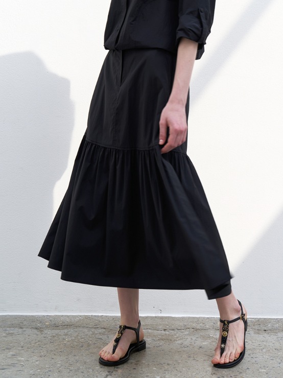 Shirring line long skirt M4B316