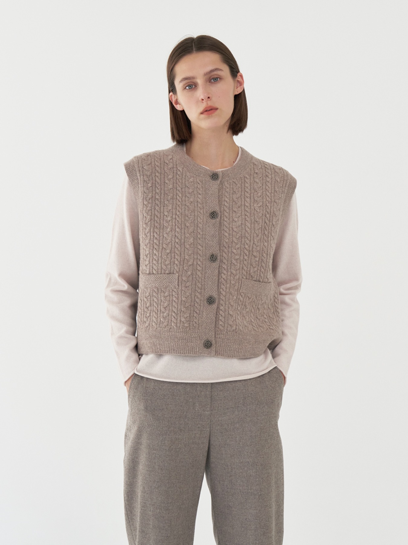 Merino wool 100% cable knit vest M3D608LBR